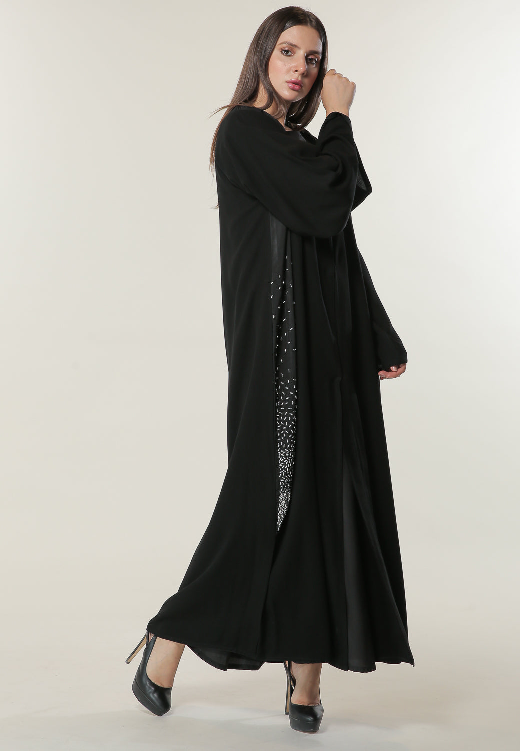 MOiSTREET Black Abaya with Handwork on Twin Panels (6701408944312)