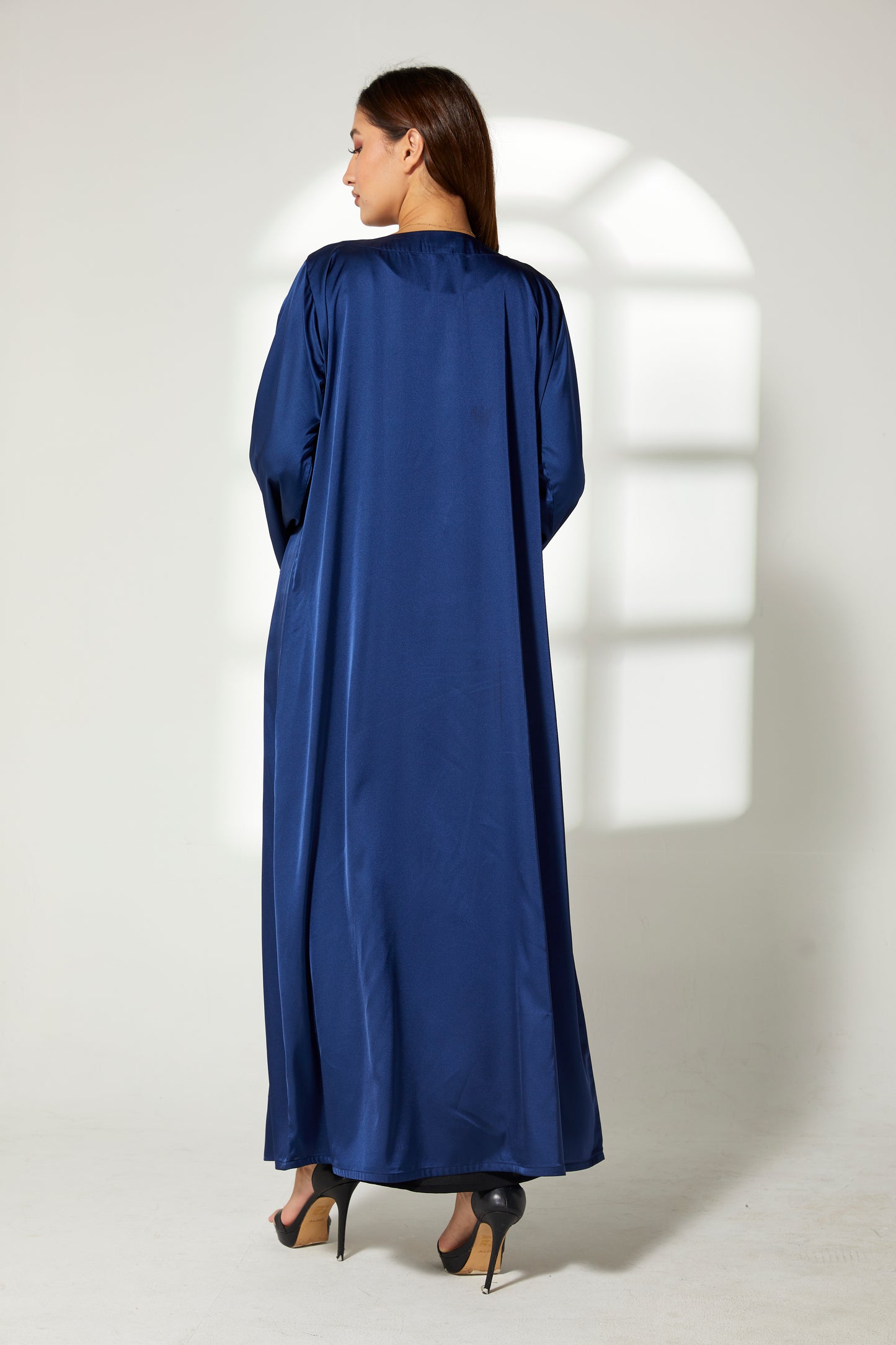 MOiSTREET Navy Silk Hand Embroidered Kaftan (7822481752291)