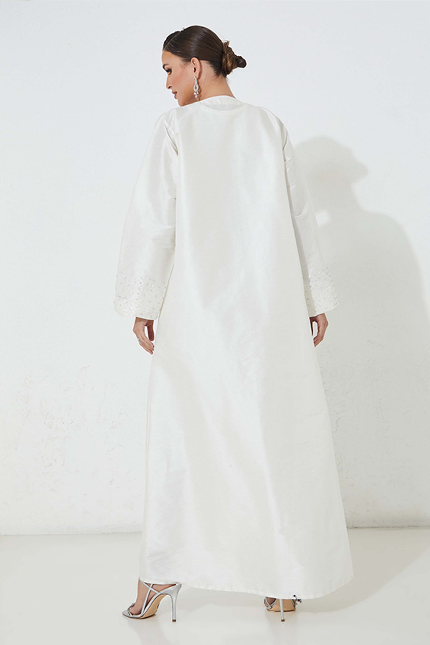 MOiSTREET Off White Hindi Harir Abaya with Handwork (7938359394531)