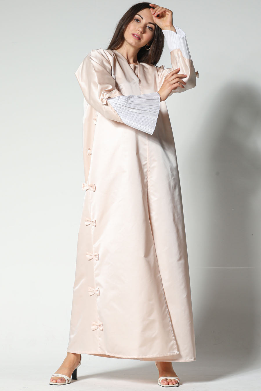 MOiSTREET Victoria Satin Beige Abaya (7542240116963)