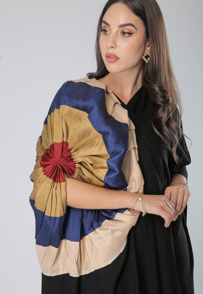 MOiSTREET Frill Flower Shoulder Abaya (6701400752312)