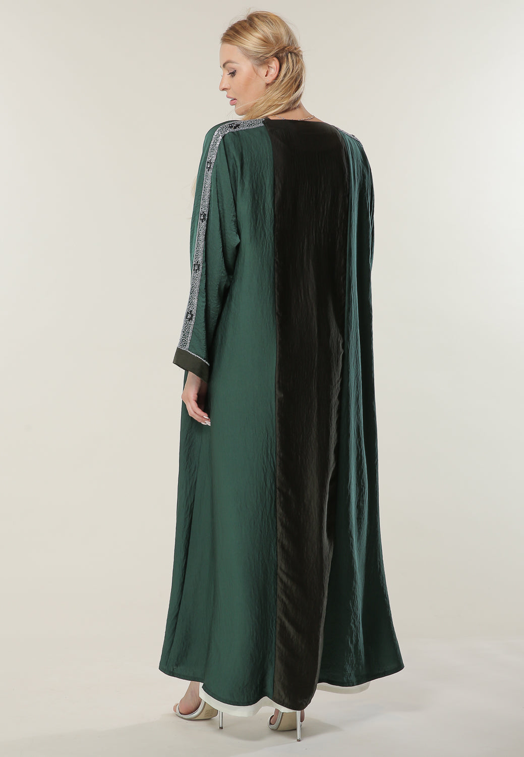 MOiSTREET Green Colorblock Abaya with Handwork (6701412450488)