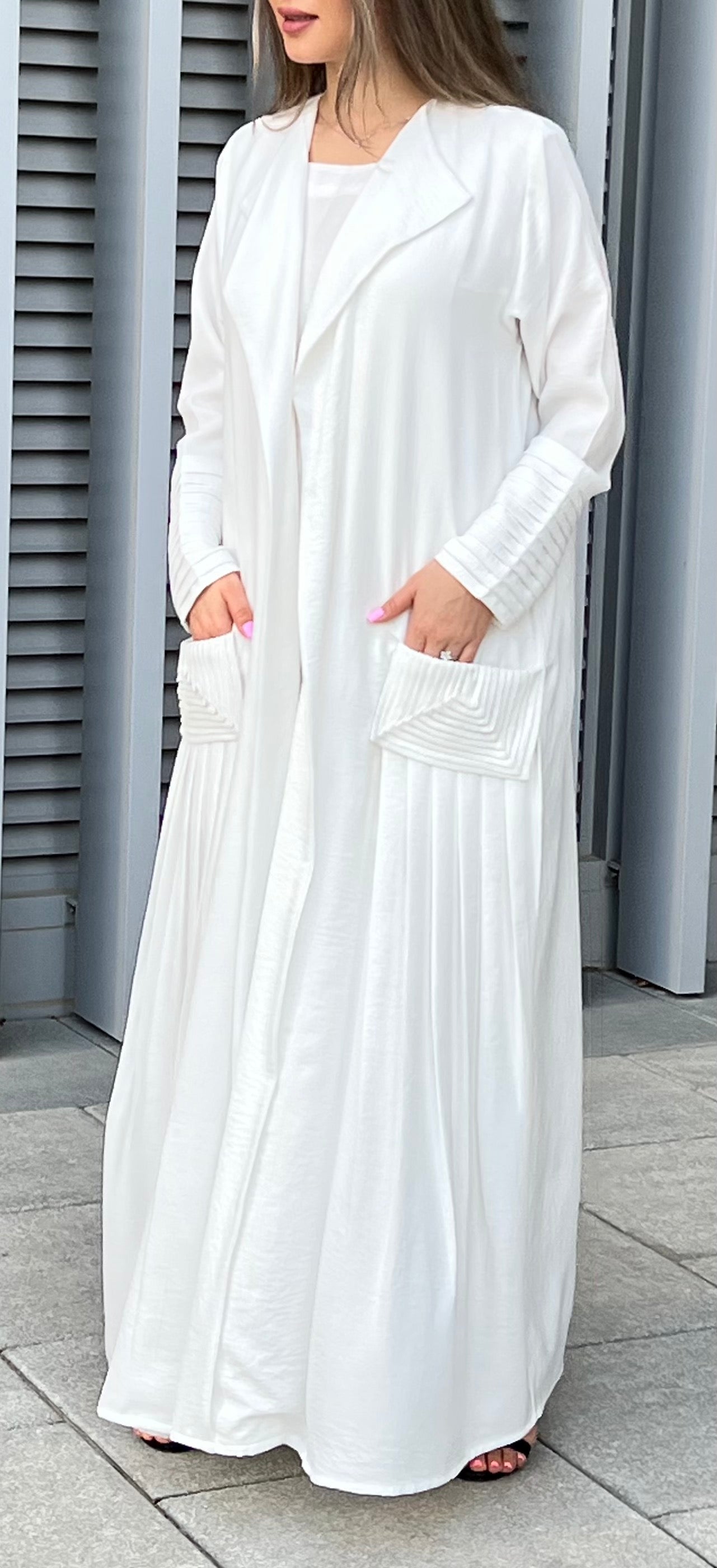 MOiSTREET Louise Crepe Pocket Abaya (7634638831843)