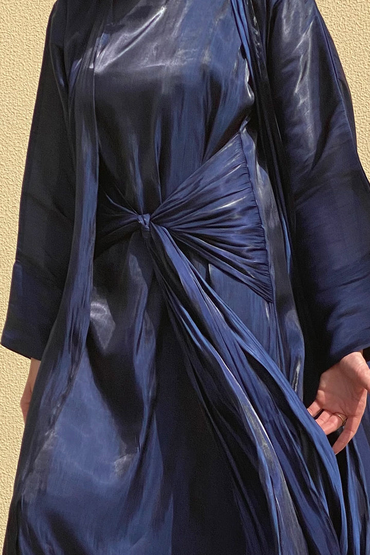 MOiSTREET Rotana Shimmer Navy Abaya Set Comes With 3 Piece (6811142029496)