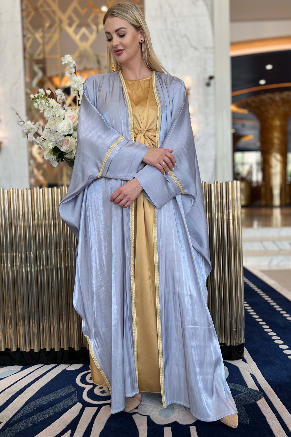 Rotna Mo Teal Blue Rotana Shimmer Bhist Abaya Set | MOiSTREET – Moistreet