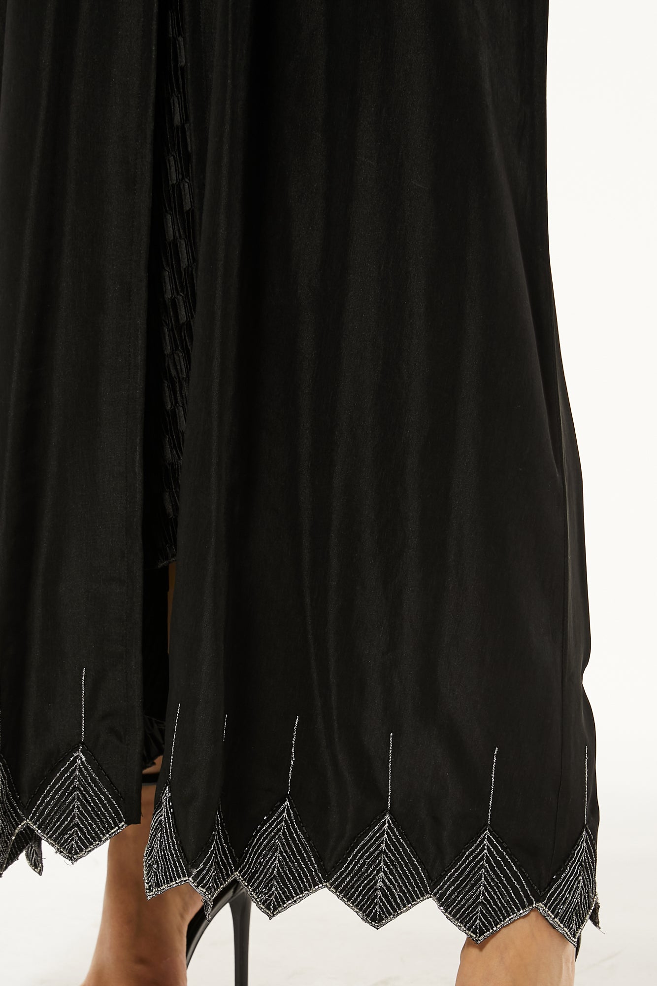 Black Abaya with Tatreez and Handwork embellishment (7468718489827) عباية سوداء