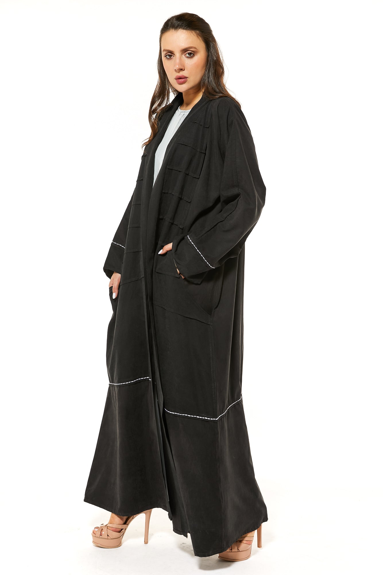 MOiSTREET Black Casual Abaya with Threadwork Detailing (7493280891107)