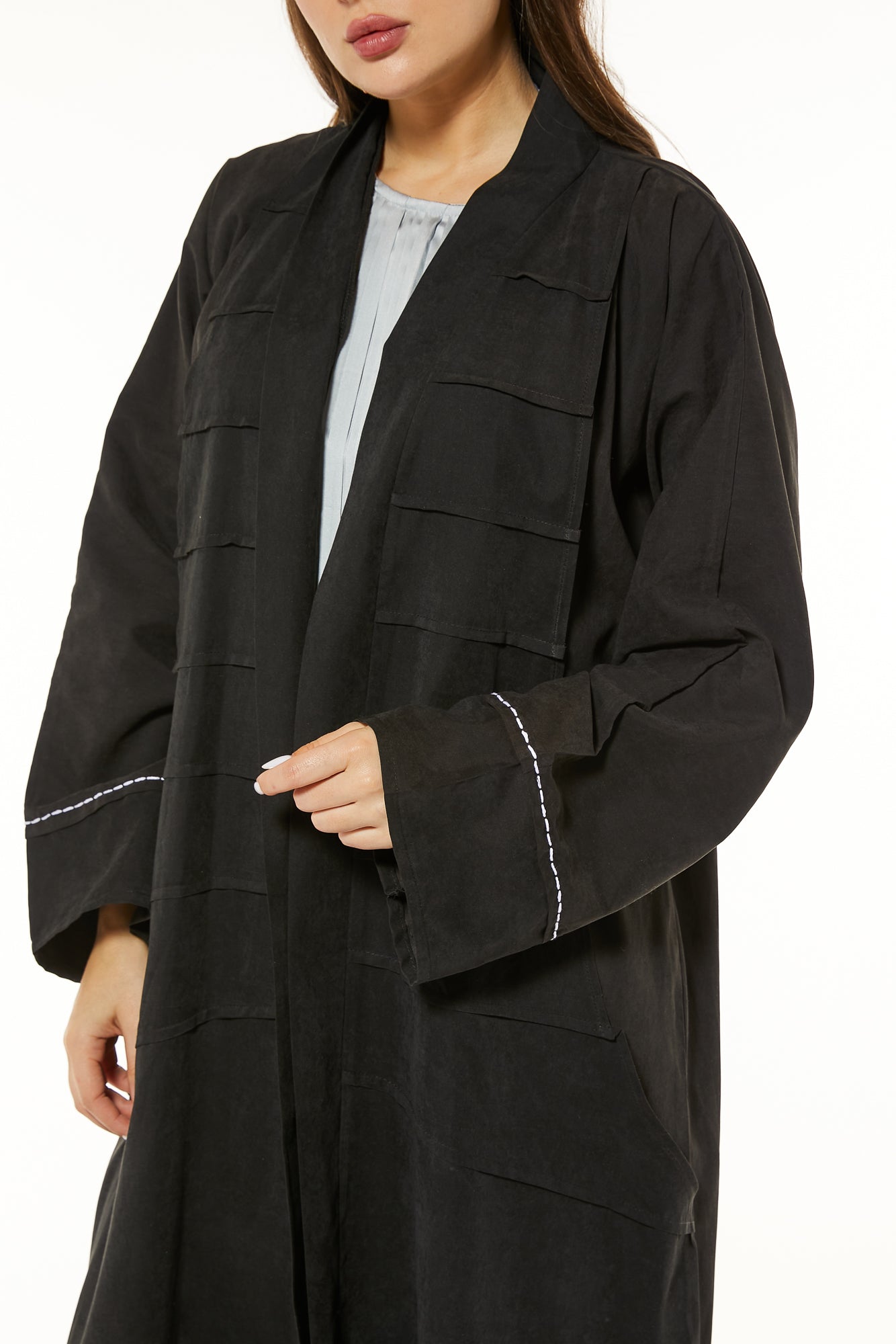 MOiSTREET Black Casual Abaya with Threadwork Detailing (7493280891107)