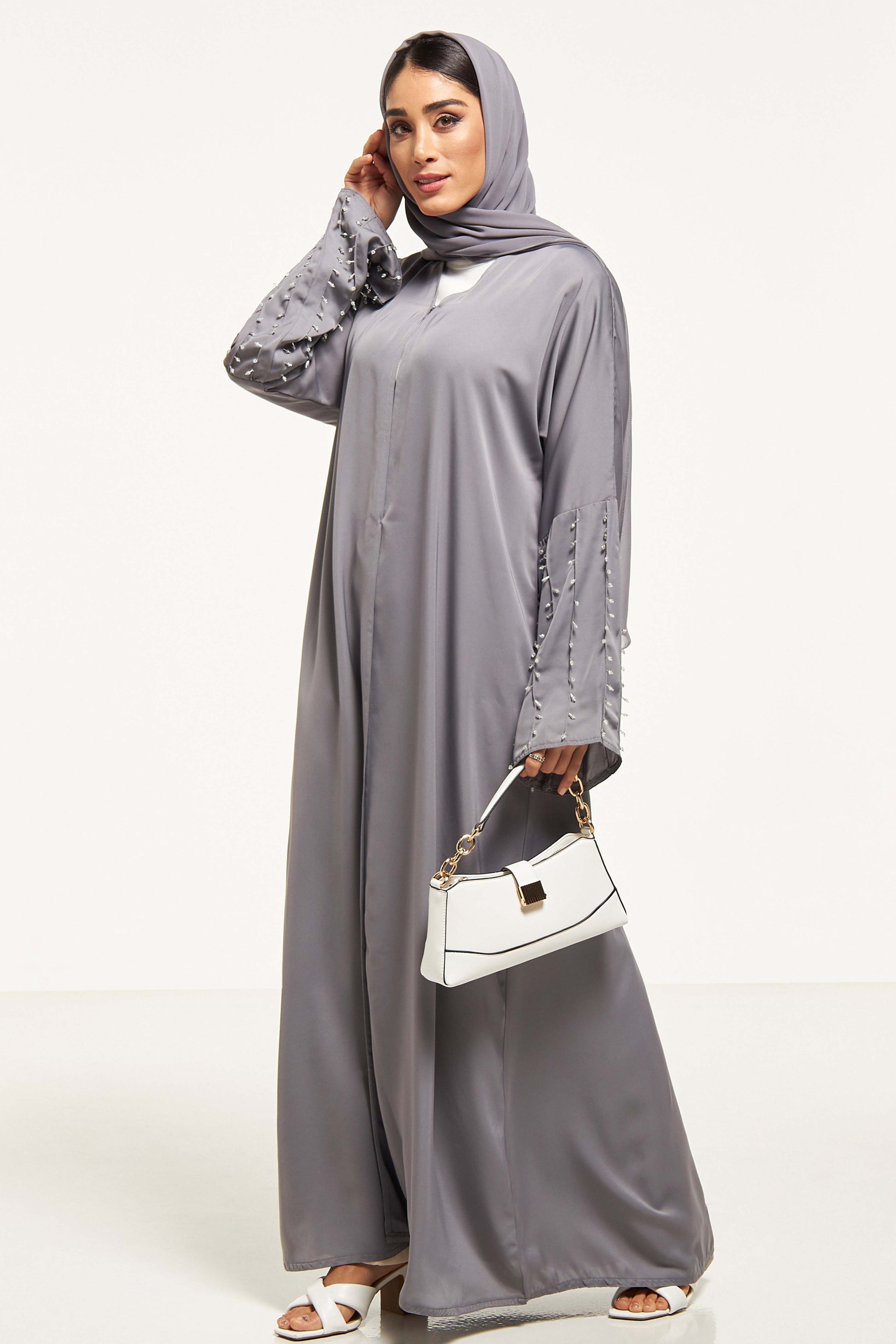 MOiSTREET Embellished Abaya with Sheila and Pleat Detail (8043919114467)