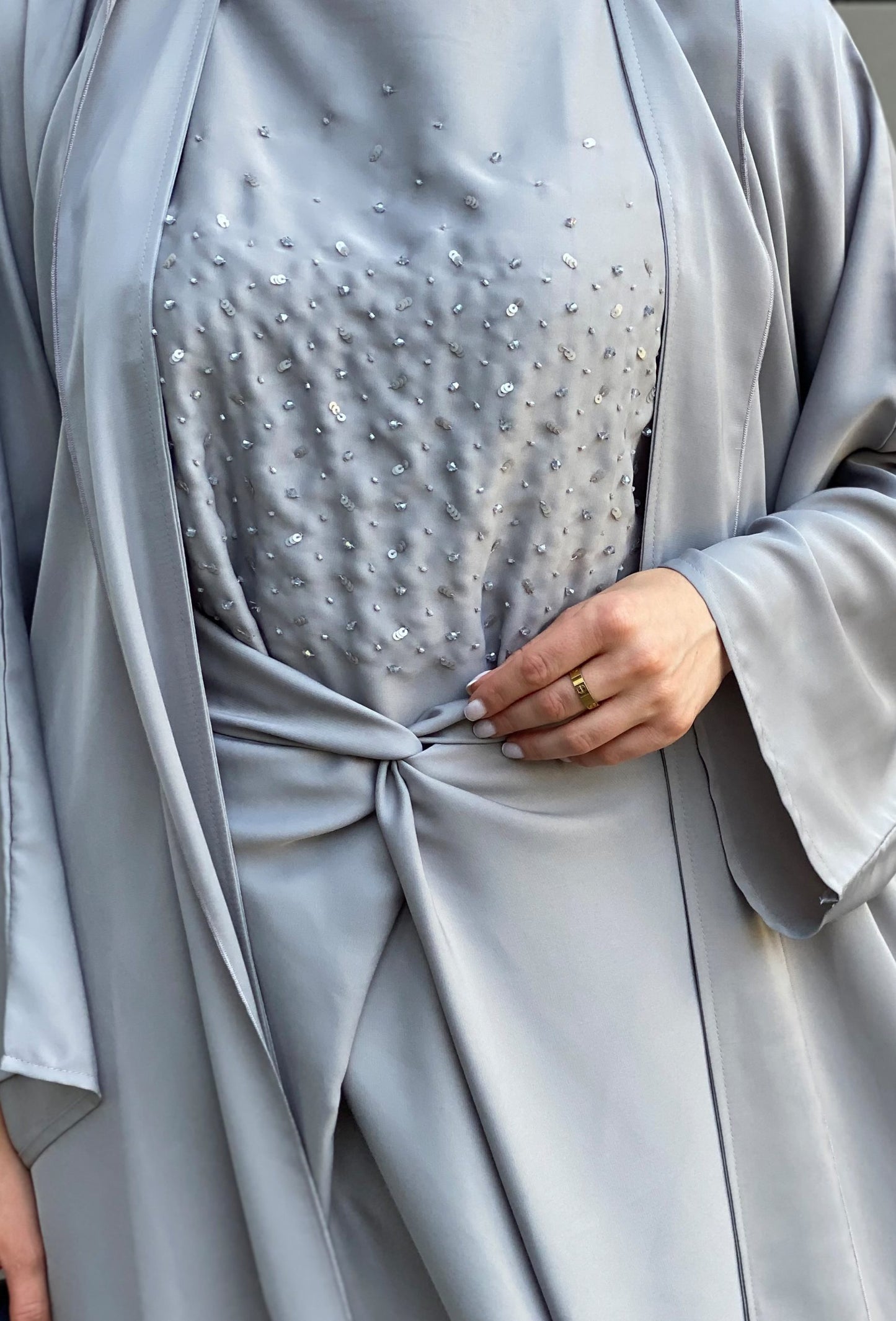 MOiSTREET Korean Nada Grey Abaya Set with Embroidered under dress attached with Belt (6701419659448)