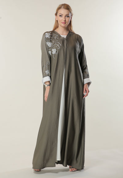 MOiSTREET Elegant Abaya Embellished with Handwork (6701412614328)