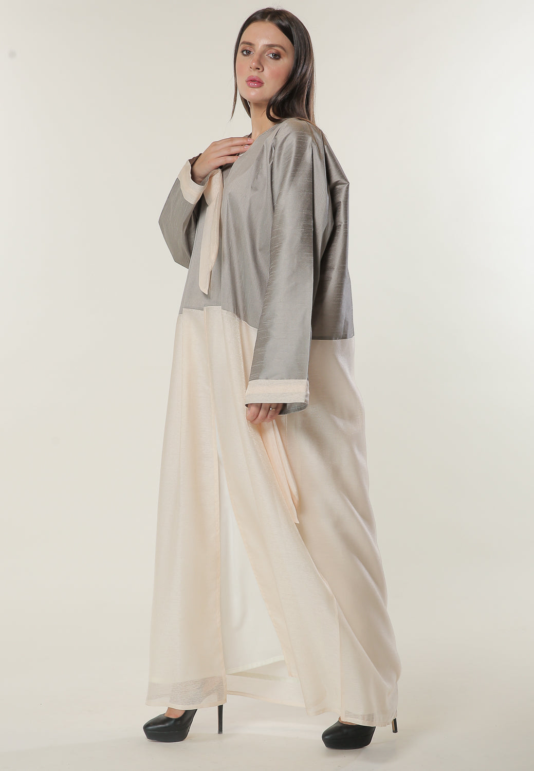 MOiSTREET Colorblock Abaya (6701410418872)