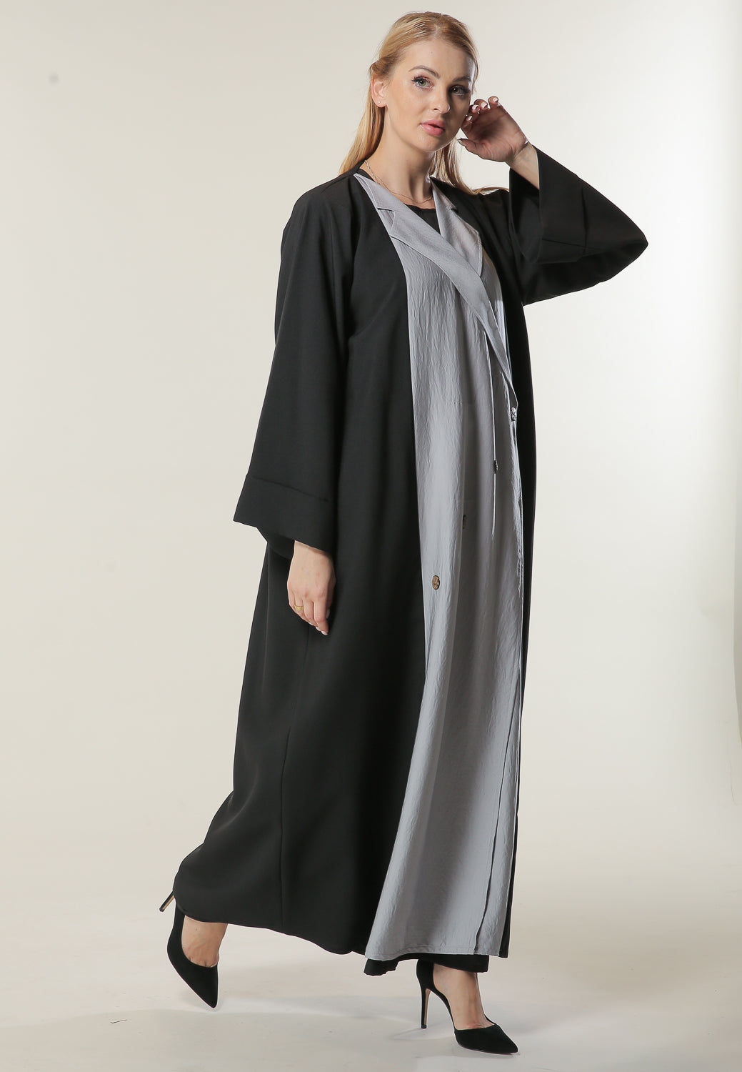 MOiSTREET Colorblock Casual Abaya with Button Detailing (6701410943160)