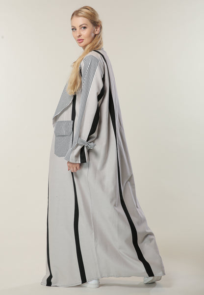 MOiSTREET Black & White Stripes Casual Abaya (6701408977080)