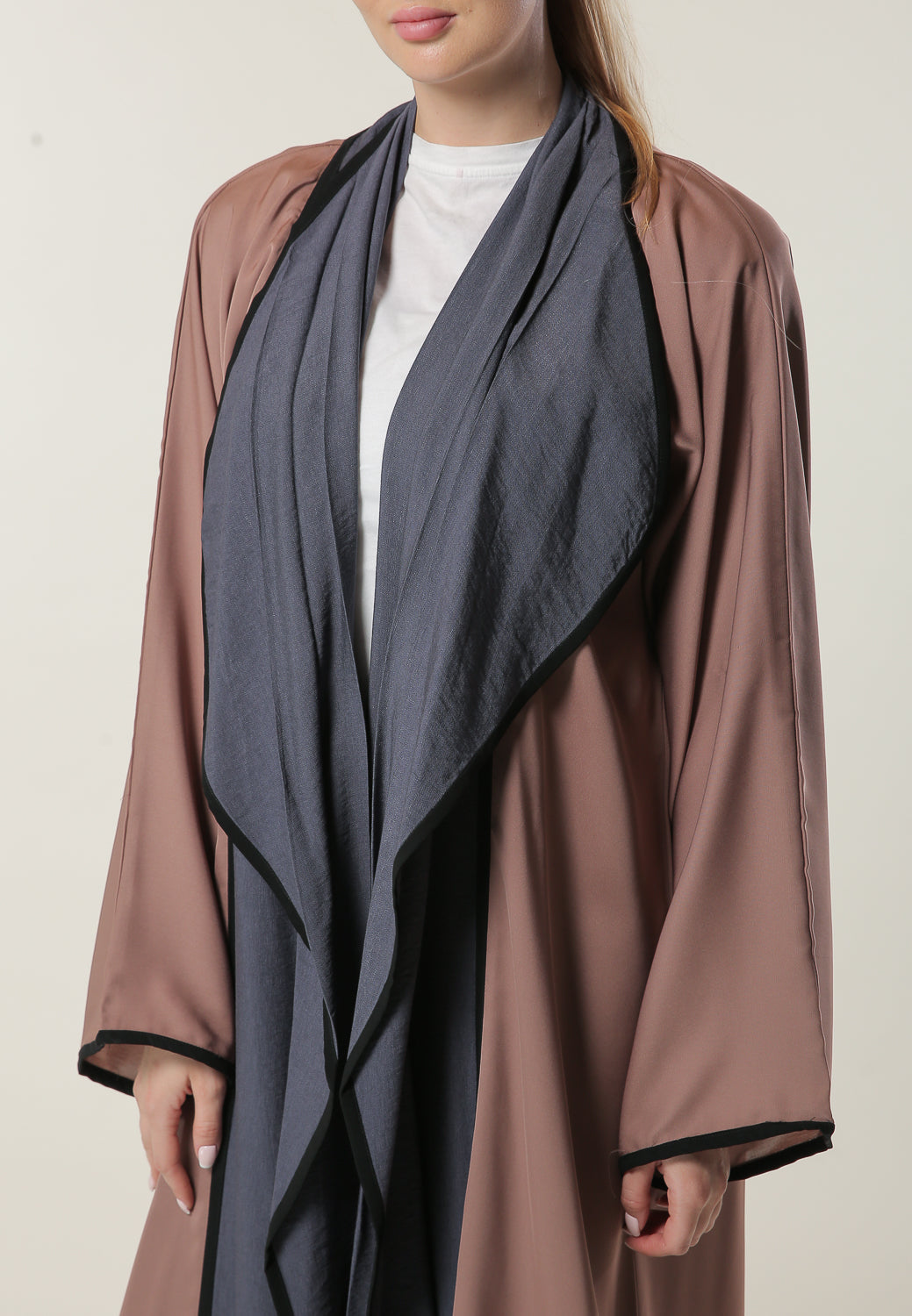 MOiSTREET Casual Colorblock  Abaya (6701415465144)