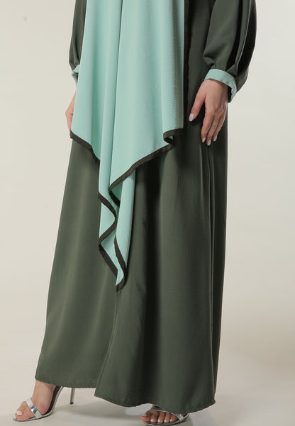 MOiSTREET Green Colorblock Casual Abaya (6701412679864)