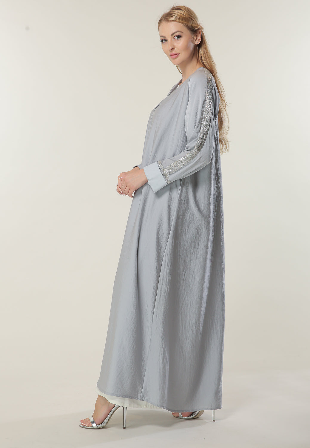 MOiSTREET Grey Abaya with Embellishment (6701412122808)