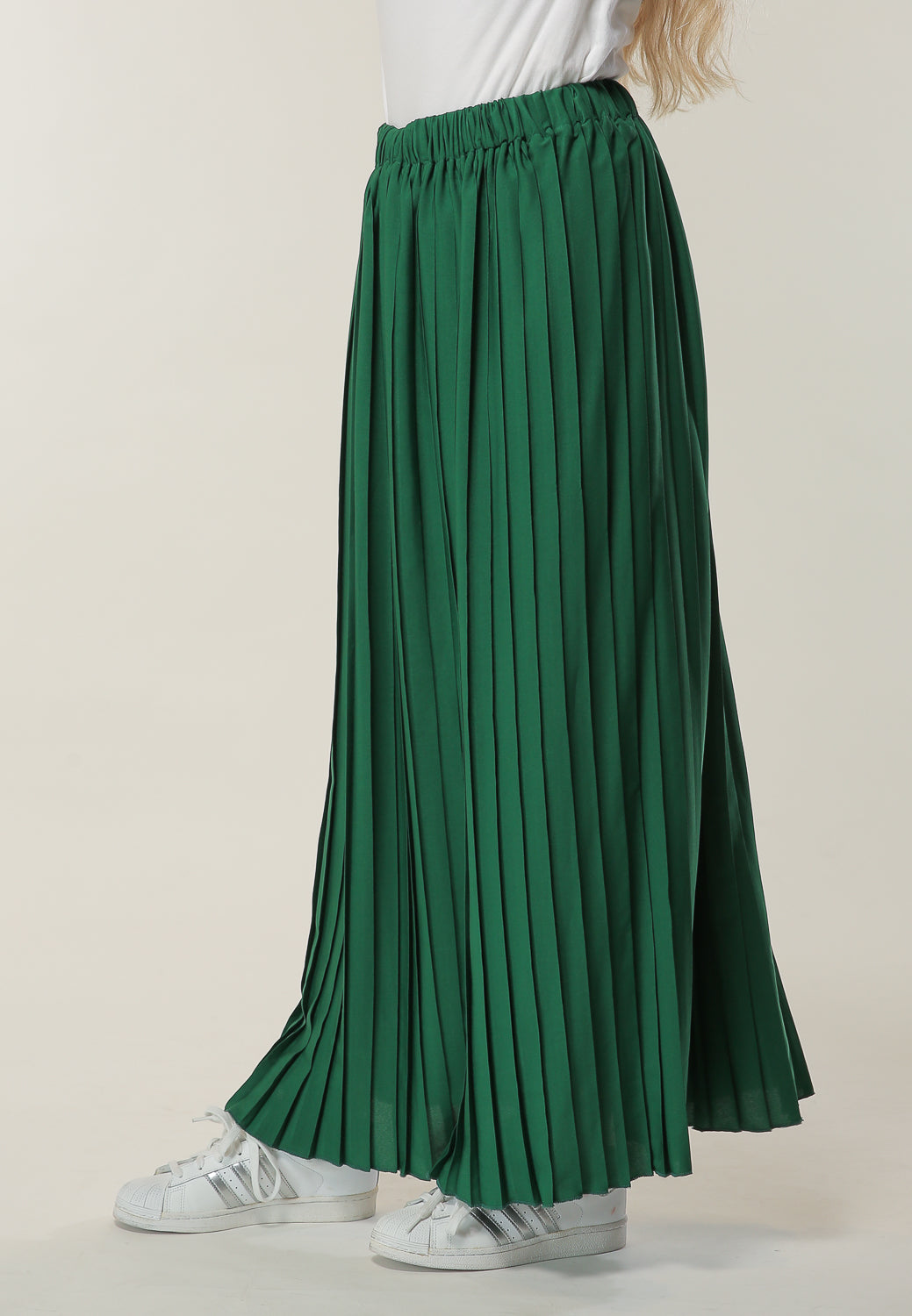 MOiSTREET Long Pleated Green Skirt Moistreet