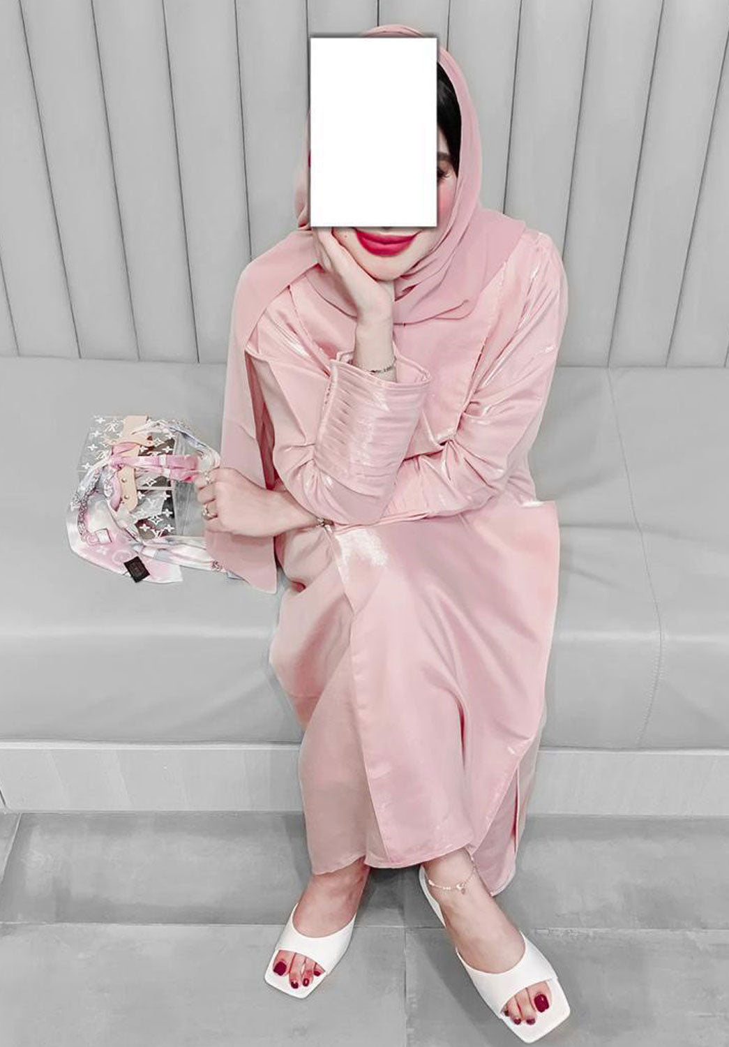 MOiSTREET Pink Shimmer Abaya (6701416743096)