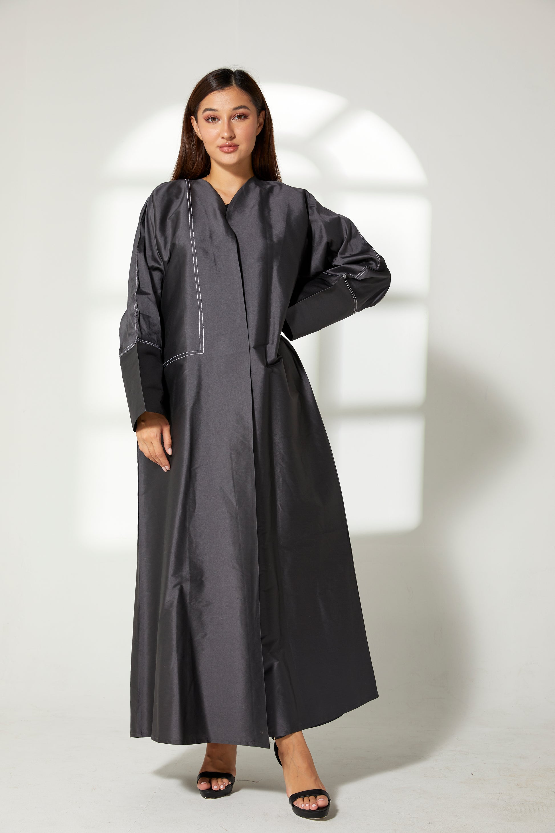 MOiSTREET Charcoal Black Taffeta Embroidery Abaya (7822641791203)