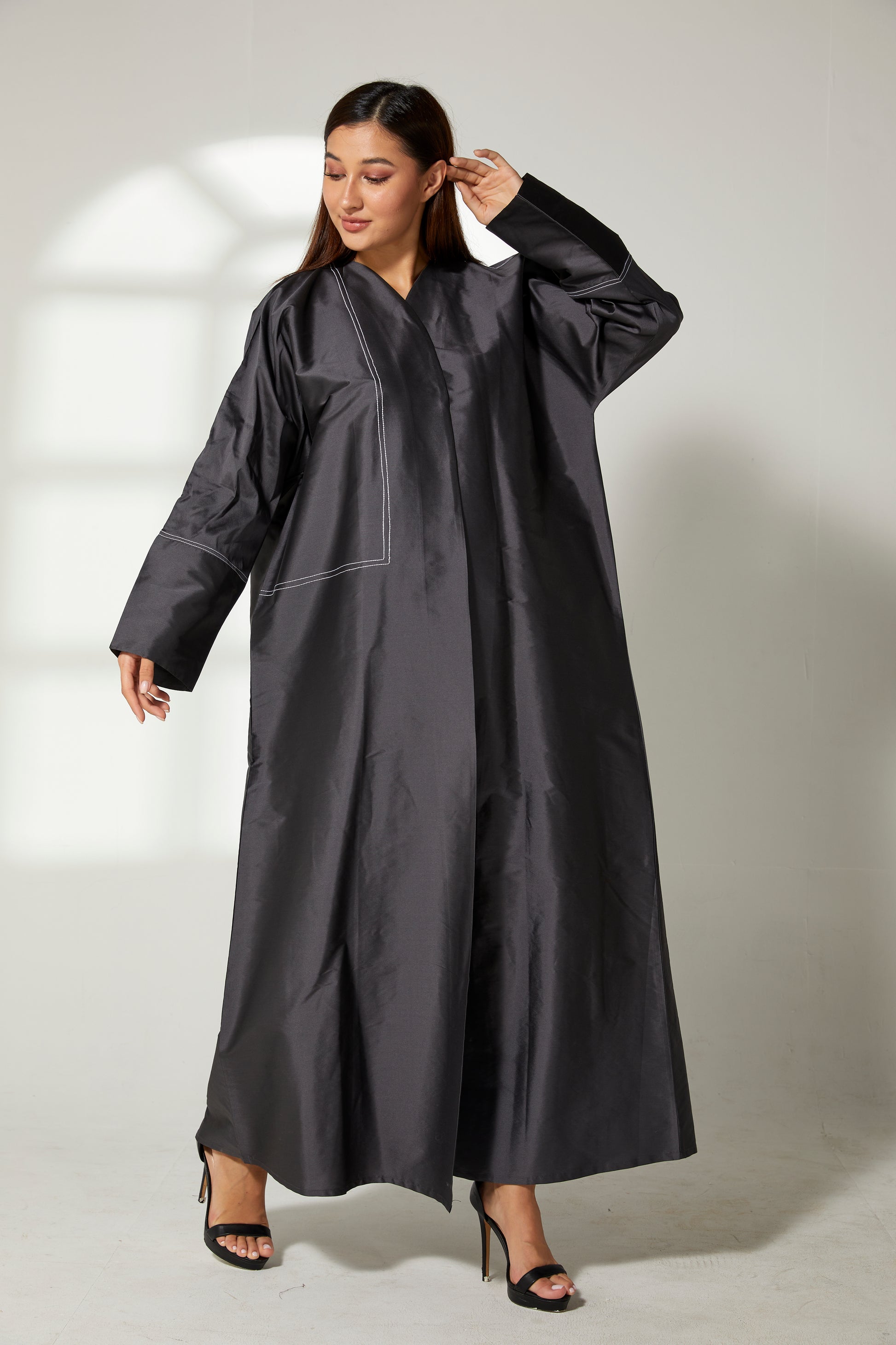 MOiSTREET Charcoal Black Taffeta Embroidery Abaya (7822641791203)