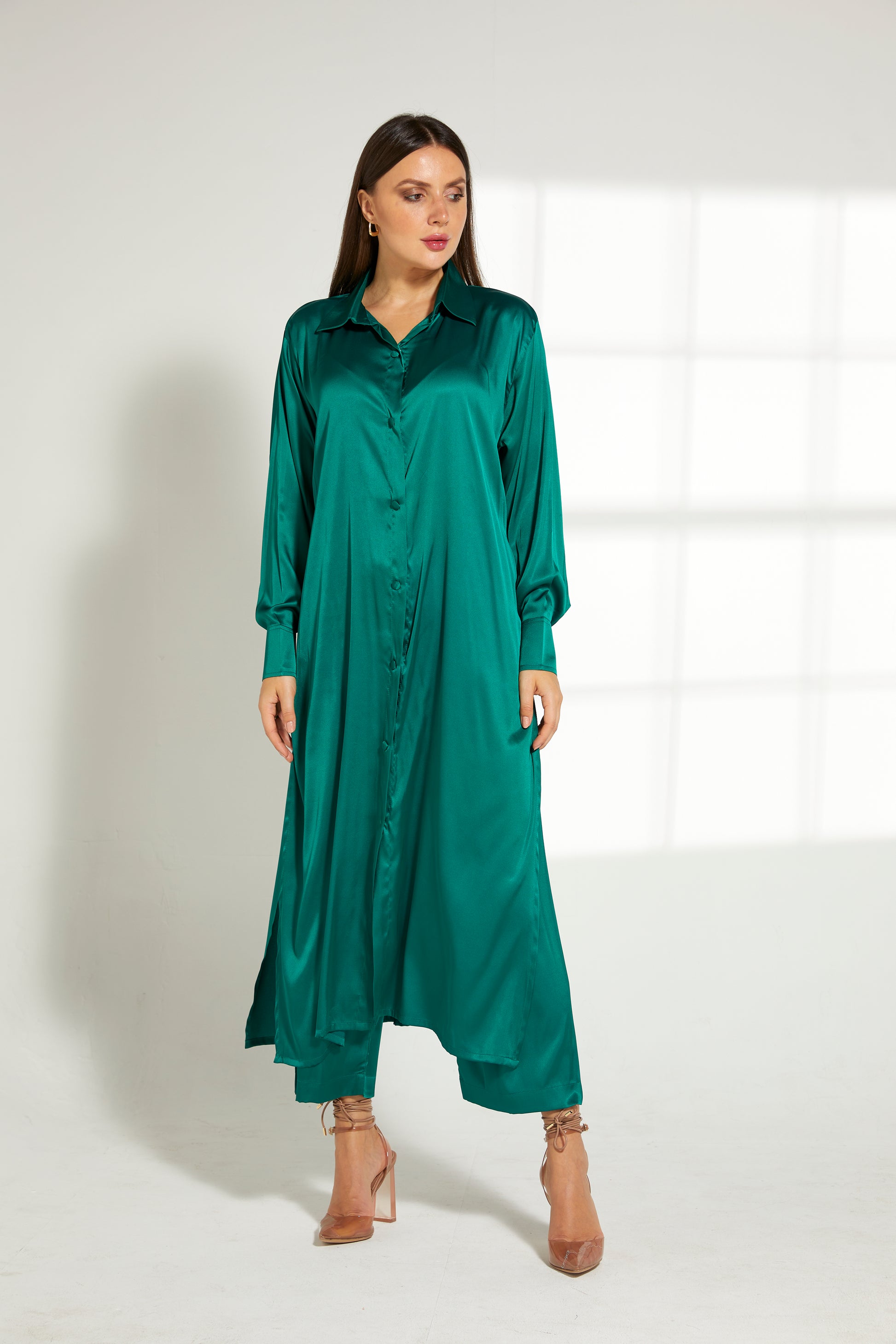 MOiSTREET Green Silk Fabric With  Top and Pants Set (7822393737443)