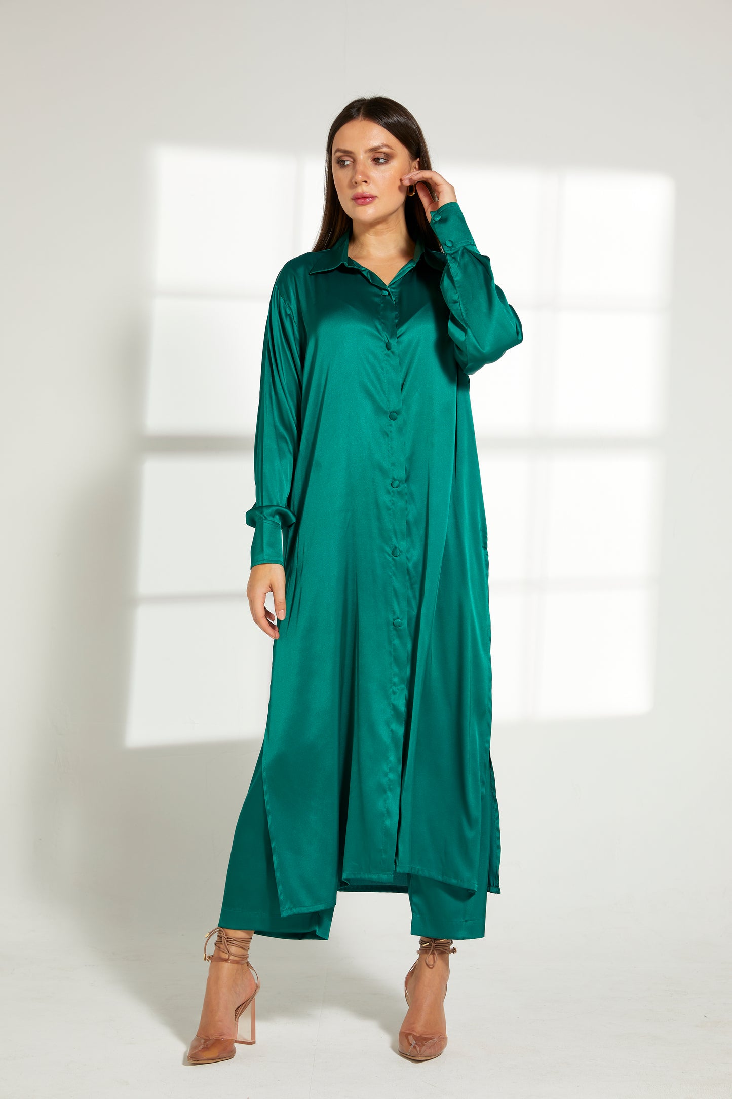 MOiSTREET Green Silk Fabric With  Top and Pants Set (7822393737443)