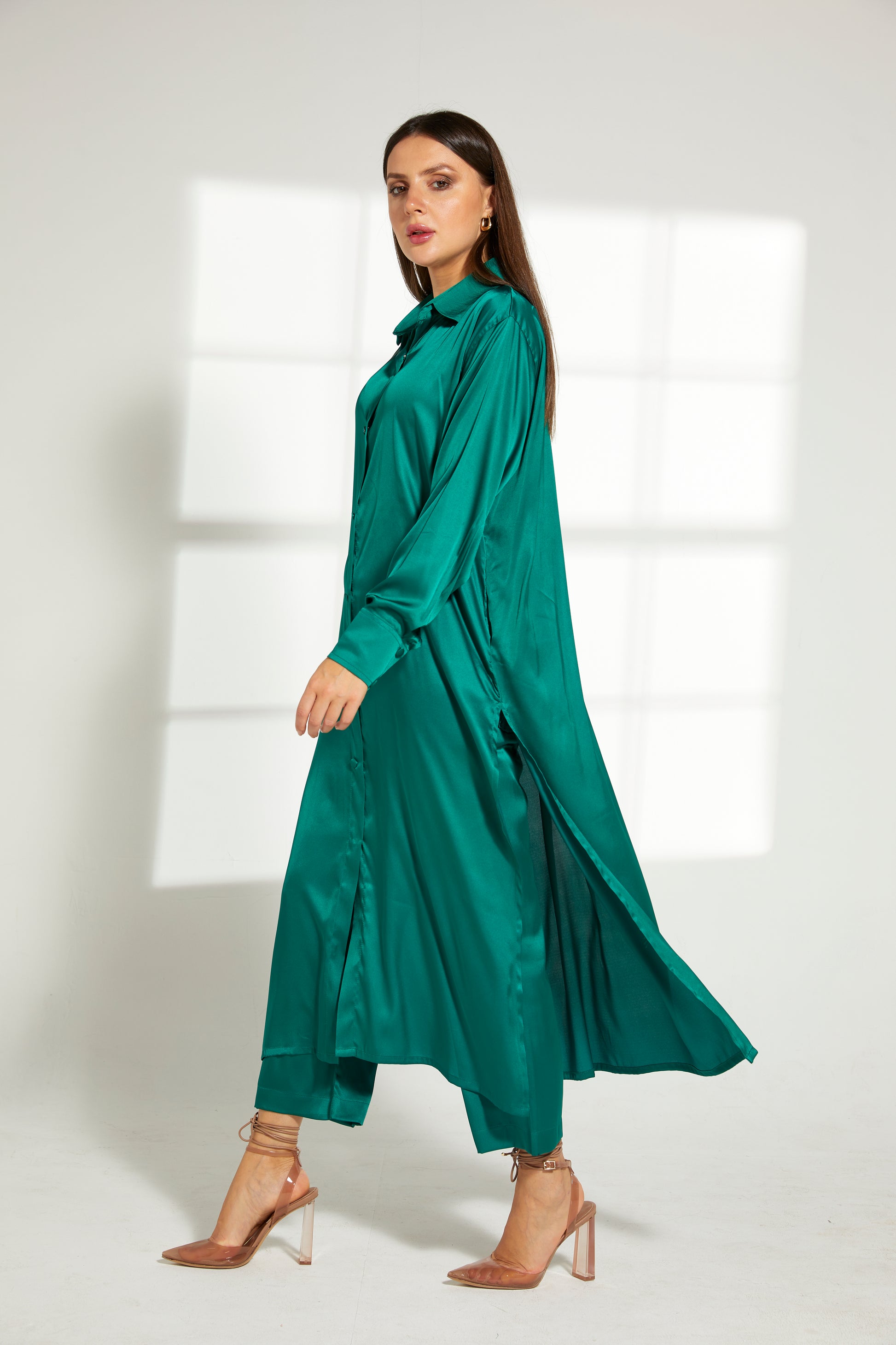 MOiSTREET Green Silk Fabric With  Top and Pants Set (7822393737443)