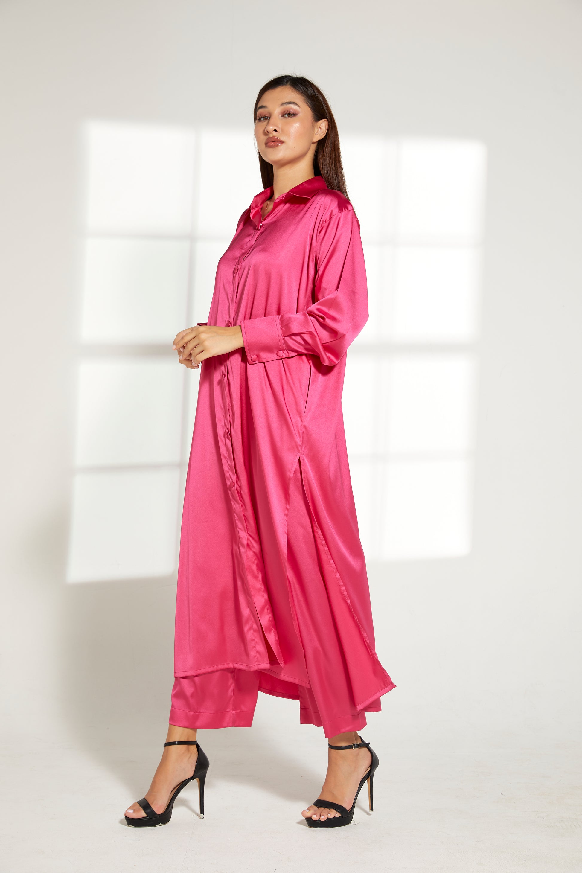 MOiSTREET Pink Silk Fabric With  Top and Pants Set (7822369751267)