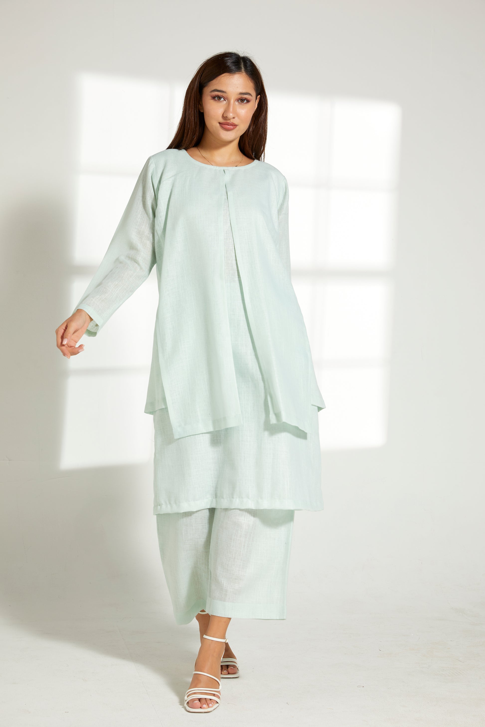 MOiSTREET Sea Green Linen Fabric With  Top and Pants Set (7822031421667)