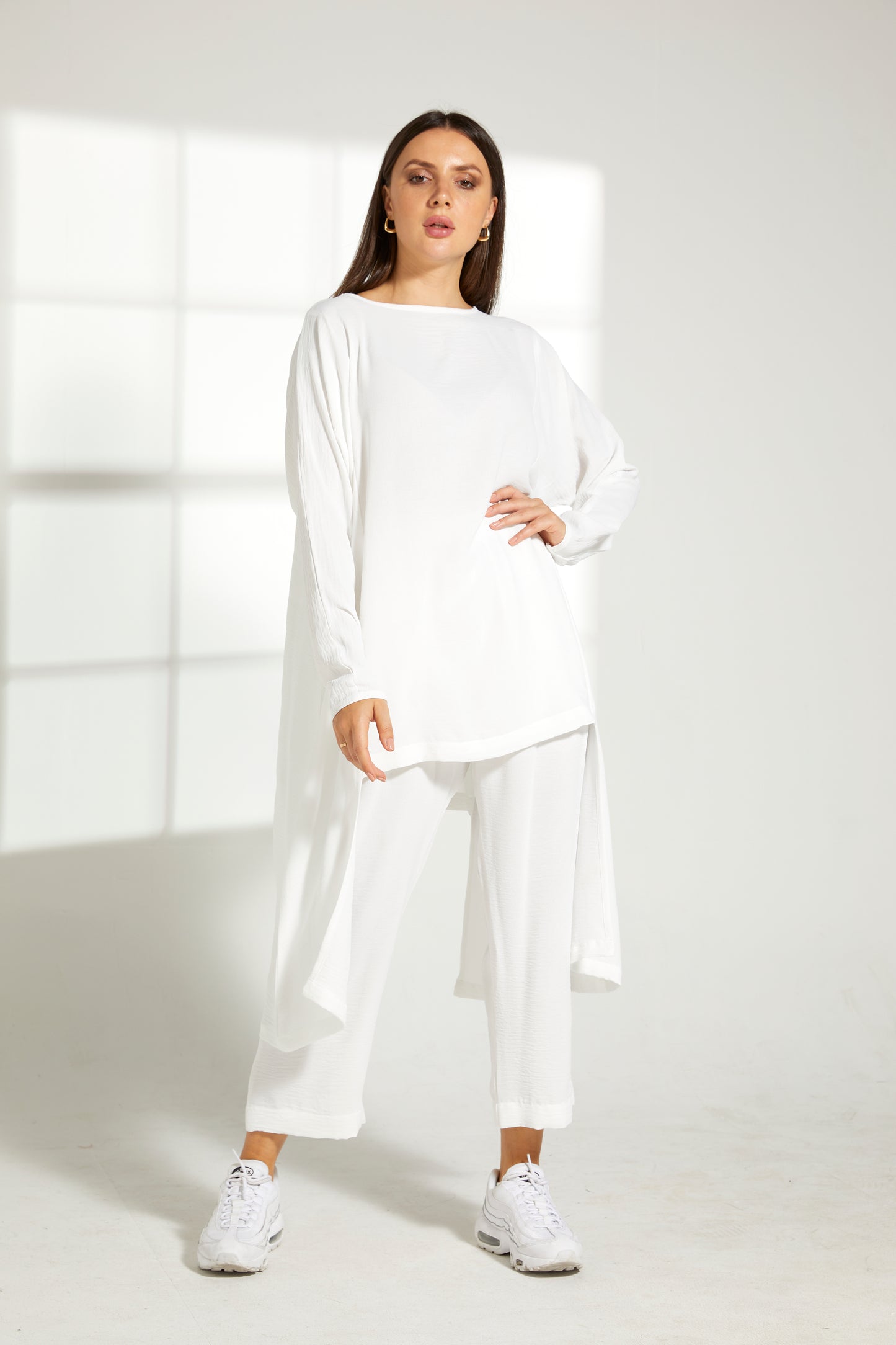 MOiSTREET White CEY Fabric With  Top and Pants Set (7821813186787)