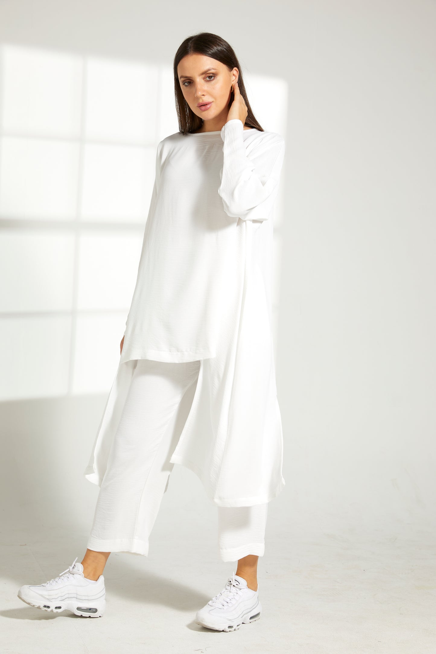 MOiSTREET White CEY Fabric With  Top and Pants Set (7821813186787)