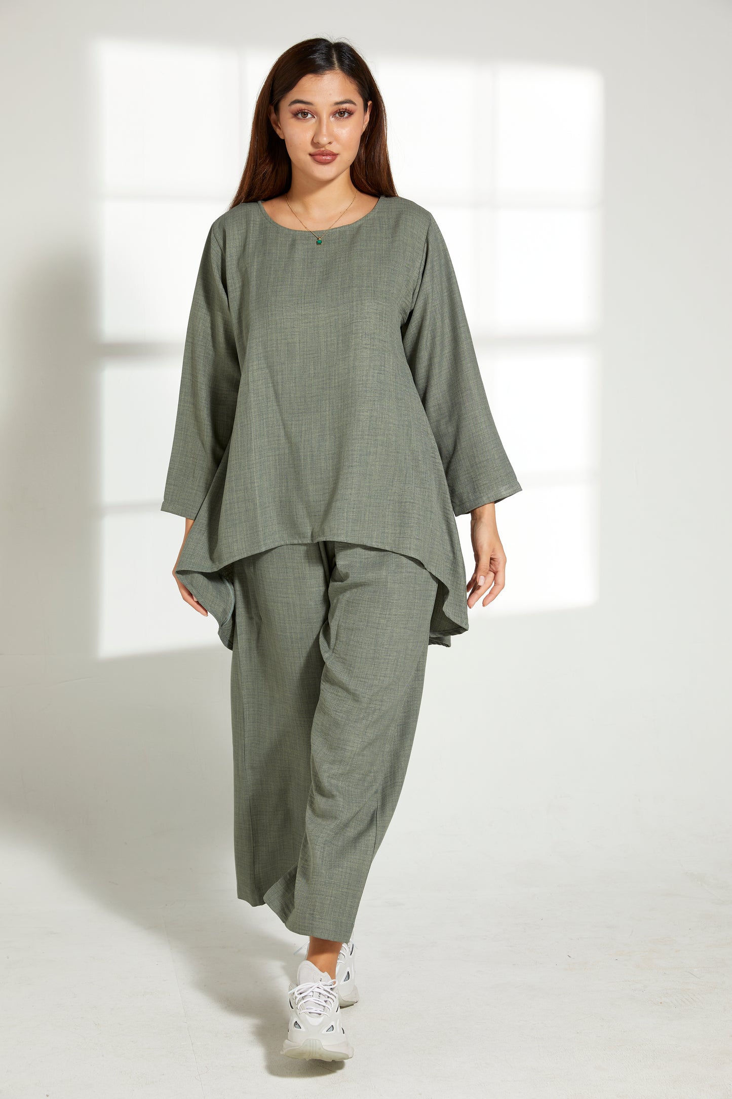 MOiSTREET Green CEY Mélange Fabric With  Top And Pant (7821316489443)