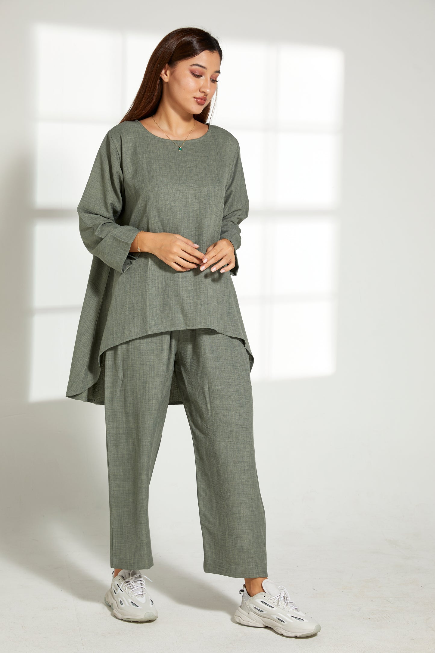 MOiSTREET Green CEY Mélange Fabric With  Top And Pant (7821316489443)