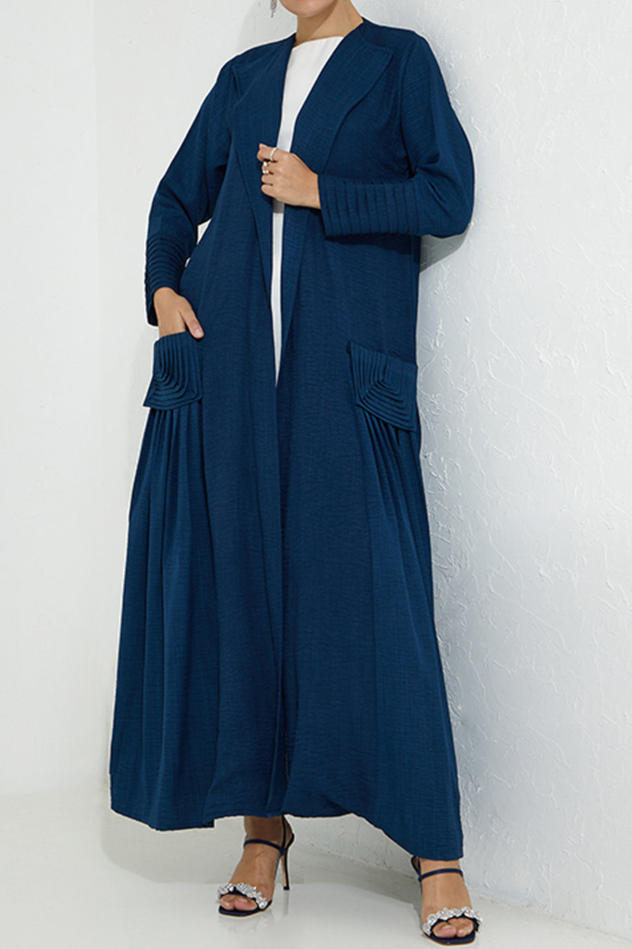 MOiSTREET Dark Blue Louise Crepe Pocket Abaya (7665622745315)